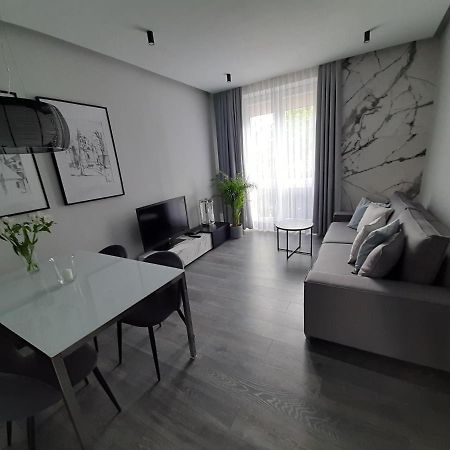 Apartament 63 Apartman Częstochowa Kültér fotó